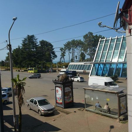 hotel niks Makhinjauri Buitenkant foto
