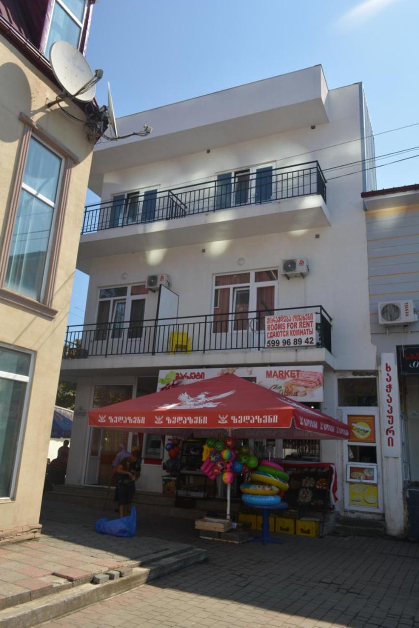 hotel niks Makhinjauri Buitenkant foto