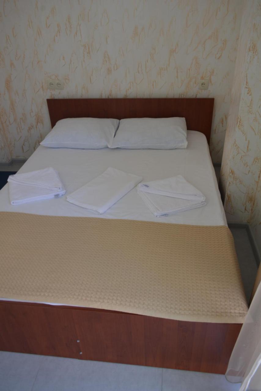 hotel niks Makhinjauri Buitenkant foto
