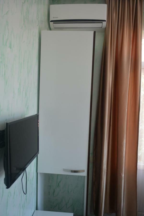 hotel niks Makhinjauri Buitenkant foto